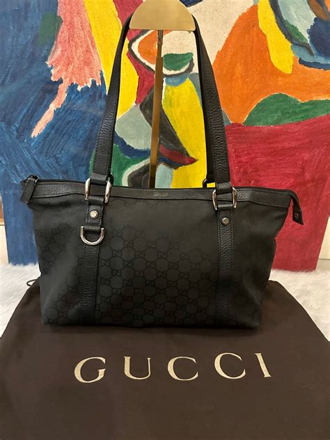 gucci abbey tote bag.